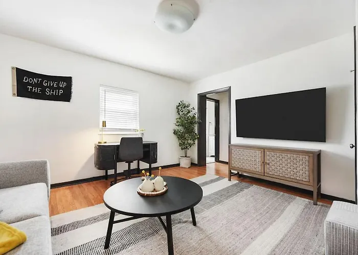 Hostwise - The Butler - Prime 1br Butler St Apt, Across From Umami * Pittsburgh